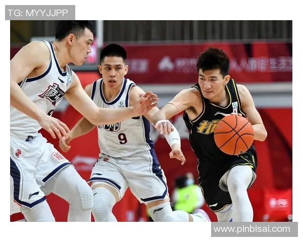 2020年CBA季后赛广东队与广厦队激战回顾与精彩瞬间分析