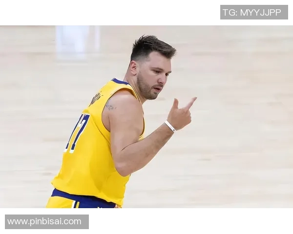 东契奇狂砍73分刷新现役最高分纪录独行侠成功终结太阳队的11连胜之路